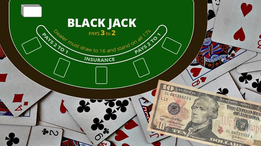 Chi tiết về cách chơi Blackjack và lựa chọn bạn phải đưa ra