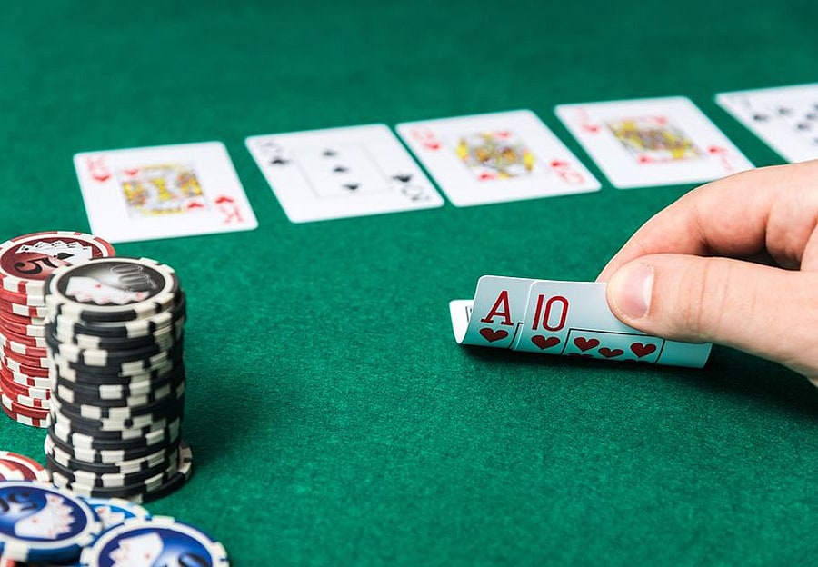 Những hiểu biết cơ bản khi tham gia tựa game Blackjack?